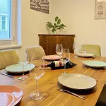'goldpath' - Comfort - - Balkon - Tiefgarage * ולדקירכן