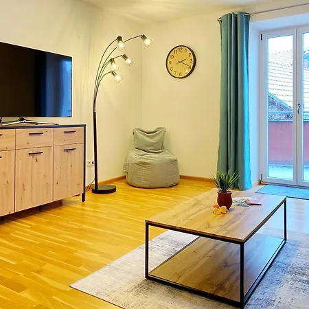!goldpath! - Comfortable - - Balkon - Tiefgarage Lägenhet